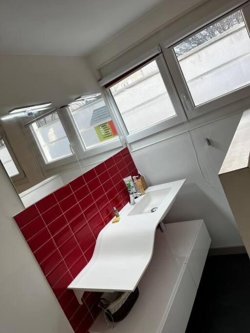 Appartement De 80M2 Refait A Neuf Bezannes Esterno foto