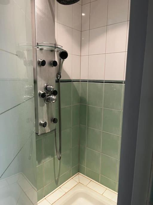 Appartement De 80M2 Refait A Neuf Bezannes Esterno foto
