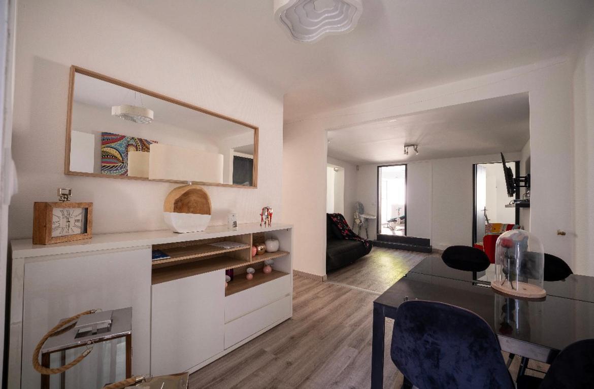 Appartement De 80M2 Refait A Neuf Bezannes Esterno foto