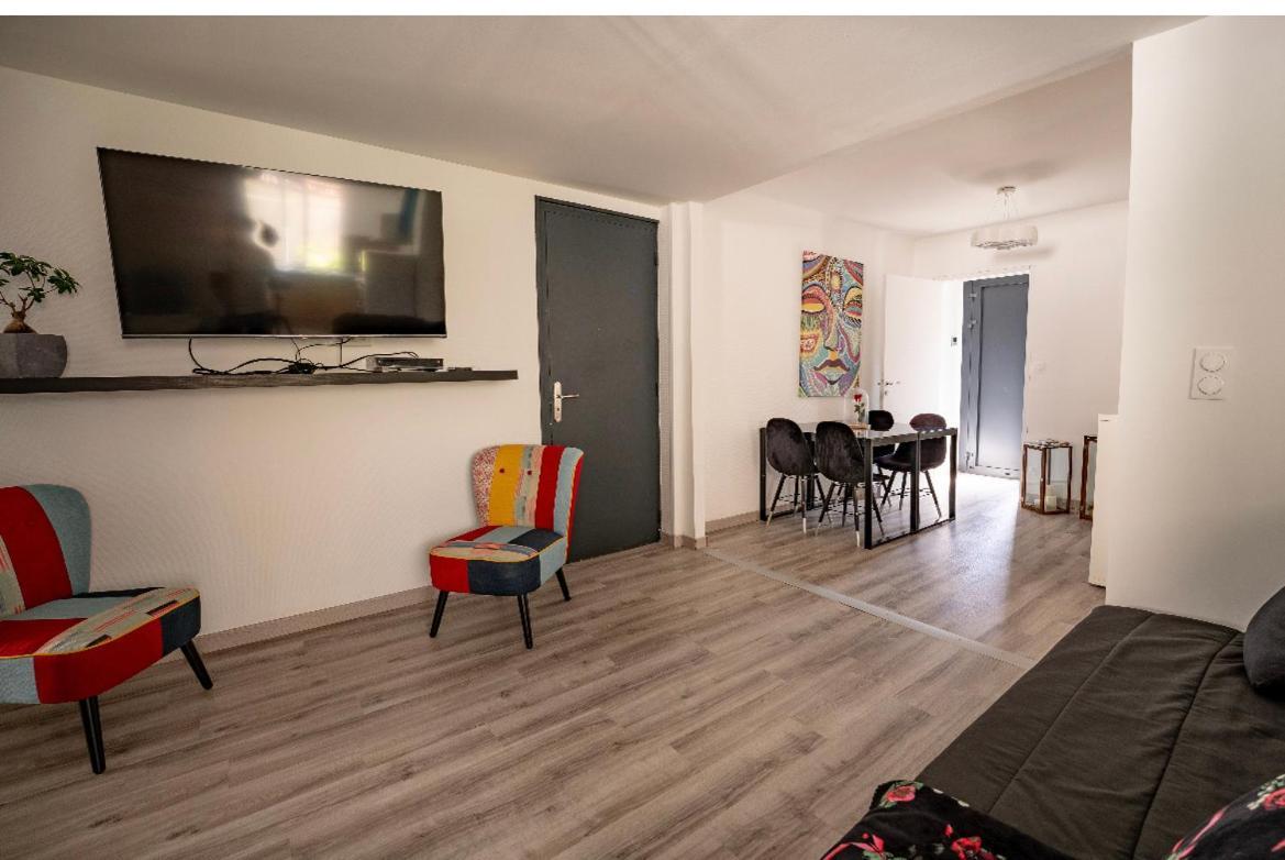 Appartement De 80M2 Refait A Neuf Bezannes Esterno foto