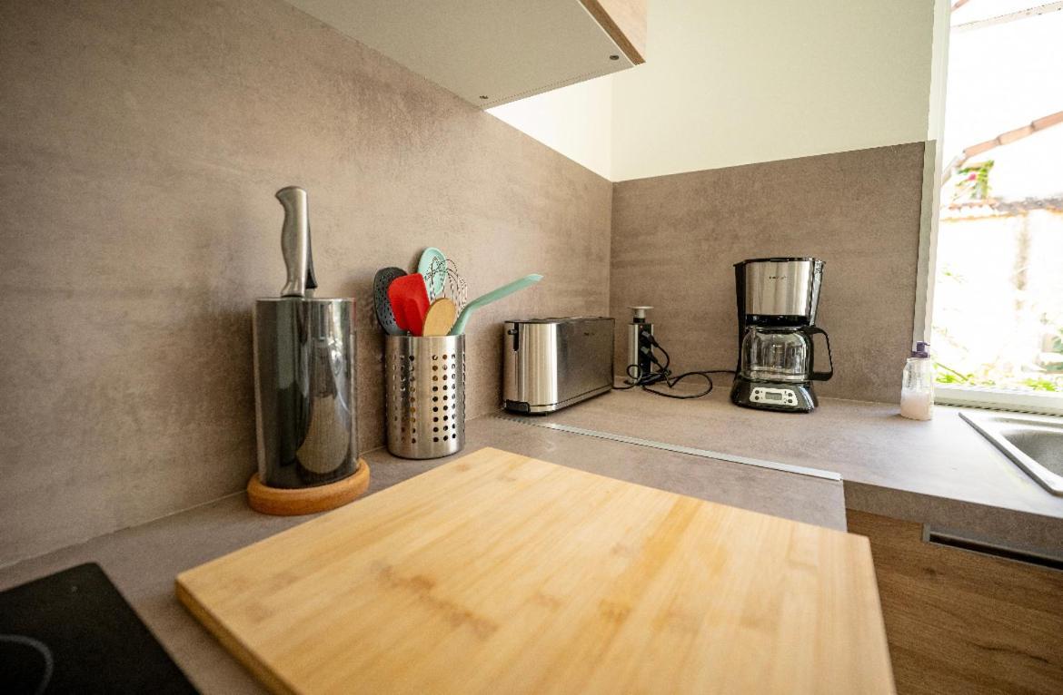 Appartement De 80M2 Refait A Neuf Bezannes Esterno foto